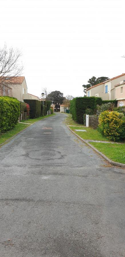 Logement 88 2-4 Personnes 500 M Plage Classe 2 Etoiles Dolus d'Oléron Exteriér fotografie
