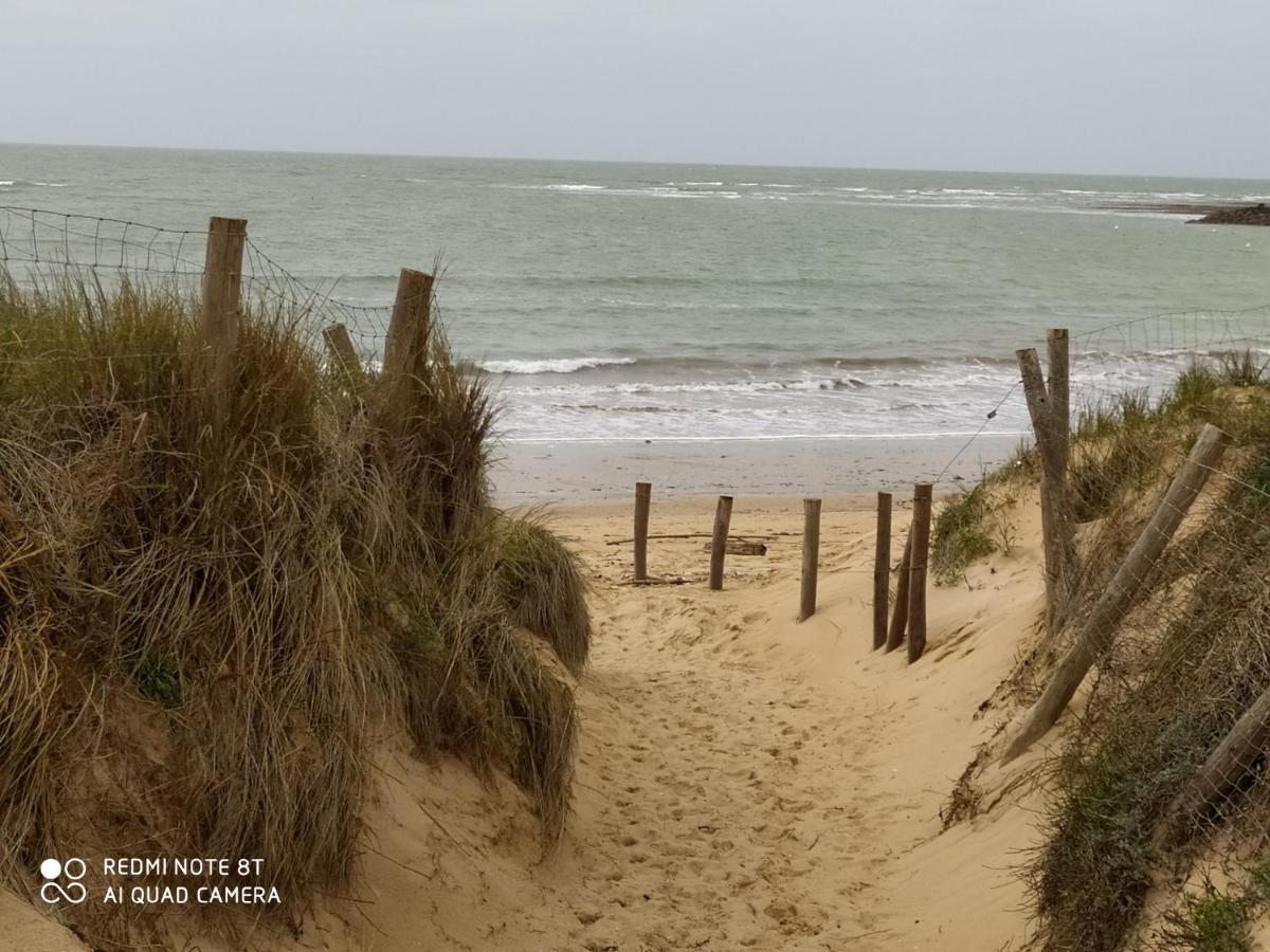 Logement 88 2-4 Personnes 500 M Plage Classe 2 Etoiles Dolus d'Oléron Exteriér fotografie